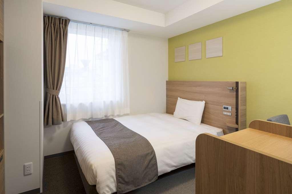 Comfort Hotel Tojohasi Szoba fotó